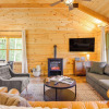 Отель Secluded Sevierville Cabin: Mtn Views & Hot Tub, фото 9