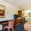 Отель Rodeway Inn & Suites, фото 14