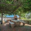 Отель Quaint Holiday Home With Swimming Pool in Kaštelir, фото 1