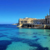 Отель Modern Sea-view Apartment in a Prime Location, фото 14