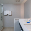Отель Holiday Inn Express & Suites Tulsa Downtown, an IHG Hotel, фото 3