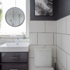Отель Newly Refurbished 3 Bed Flat For 6 Guests, фото 10