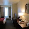 Отель Comfort Inn & Suites Galt - Lodi North, фото 10