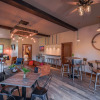 Отель Golden Stone Inn, фото 12