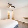Отель Stylish 1BR Near UT Mueller Evonify, фото 6
