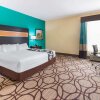 Отель La Quinta Inn & Suites by Wyndham Carlsbad, фото 17