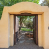 Отель Casita de las Aves - Unbeatable Location, Spacious Yard, фото 11