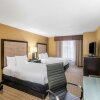 Отель La Quinta Inn & Suites by Wyndham Hot Springs, фото 30