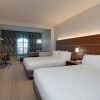 Отель Holiday Inn Express & Suites Orlando International Airport, фото 7