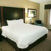 Отель Hampton Inn & Suites Alpharetta, фото 38