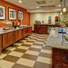 Отель Hampton Inn Cleveland, фото 13