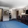 Отель Clarion Pointe Downtown, фото 7