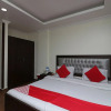 Отель OYO 29660 Hotel Vardhman Classic, фото 18