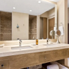 Отель VIP King Suite, фото 10