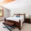 Отель Mason by Avantstay Sleeps 16! Modern Mountain Escape w/ Hot Tub, фото 20