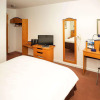 Отель ibis Cardiff Gate - International Business Park, фото 3