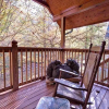 Отель Rivers Edge, 3 Bedrooms, Sleeps 8, On Stocked Stream, Hot Tub, Grill, фото 5