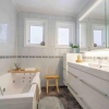Отель Sundet Lofoten Holiday House, фото 4