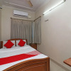 Отель OYO 28130 Hotel Shiva, фото 7