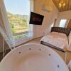 Отель Aprosmeno Jacuzzi House 4 (Adults Only), фото 4