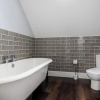 Отель Stunning 5 Bed in the Centre of Bourton, фото 20