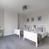 Отель East House - Inviting 3 Bed Stakeford, фото 2