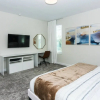 Отель Modern Single Home - Pool and Game Room, фото 6