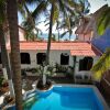 Отель Small Luxury Hotel, Hideaway Near Acapulco on the Beach, фото 7