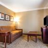 Отель Comfort Inn & Suites Redwood Country, фото 4