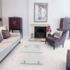 Отель Luxury Westminster 2BD with Amazing River Views! в Лондоне