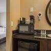 Отель Americas Best Value Inn Loma Lodge Motel, фото 21