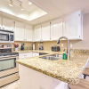 Отель Vibrant Gilbert Gem: Community Pool & Hot Tub, фото 10