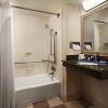 Отель Holiday Inn Express at Monterey Bay, an IHG Hotel, фото 6