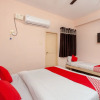 Отель OYO 16749 Hotel Paris, фото 17