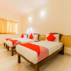 Отель OYO 19986 Flagship Lotus Inn, фото 5
