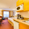 Отель Peavine Inn And Suites High Prairie, фото 27