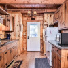 Отель Bear Den Too - Hiller Vacation S 2 Bedroom Cabin, фото 5