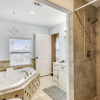 Отель Reel Me In - As Seen On Tv! 5 Bedroom Home, фото 10