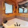 Отель Mountain Spirit - 3 Br cabin by RedAwning, фото 15