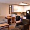 Отель Cresthill Suites Syracuse, фото 9