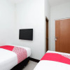 Отель OYO 1565 Palebon Residence, фото 7
