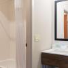 Отель Hampton Inn & Suites East Lansing/Okemos, фото 32
