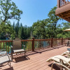 Отель Better at the Lake - Lakefront with Gorgeous Views and a Private Dock by Yosemite Region Resorts, фото 8