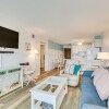 Отель Chic Condo w/ Ocean Views & Pool - Walk to Beach!, фото 6