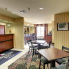 Отель Cobblestone Hotel & Suites - Wayne, фото 11