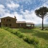 Отель Magnificent Farmhouse in Lucignano With Swimming Pool, фото 1