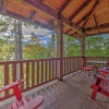 Отель Chickadee's Hatch - 1 Br Cabin, фото 10