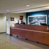 Отель Hampton Inn & Suites State College at Williamsburg Square, фото 20