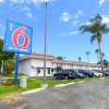 Отель Motel 6 Costa Mesa, CA, фото 18
