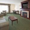 Отель Holiday Inn & Conference Center Marshfield, an IHG Hotel, фото 4